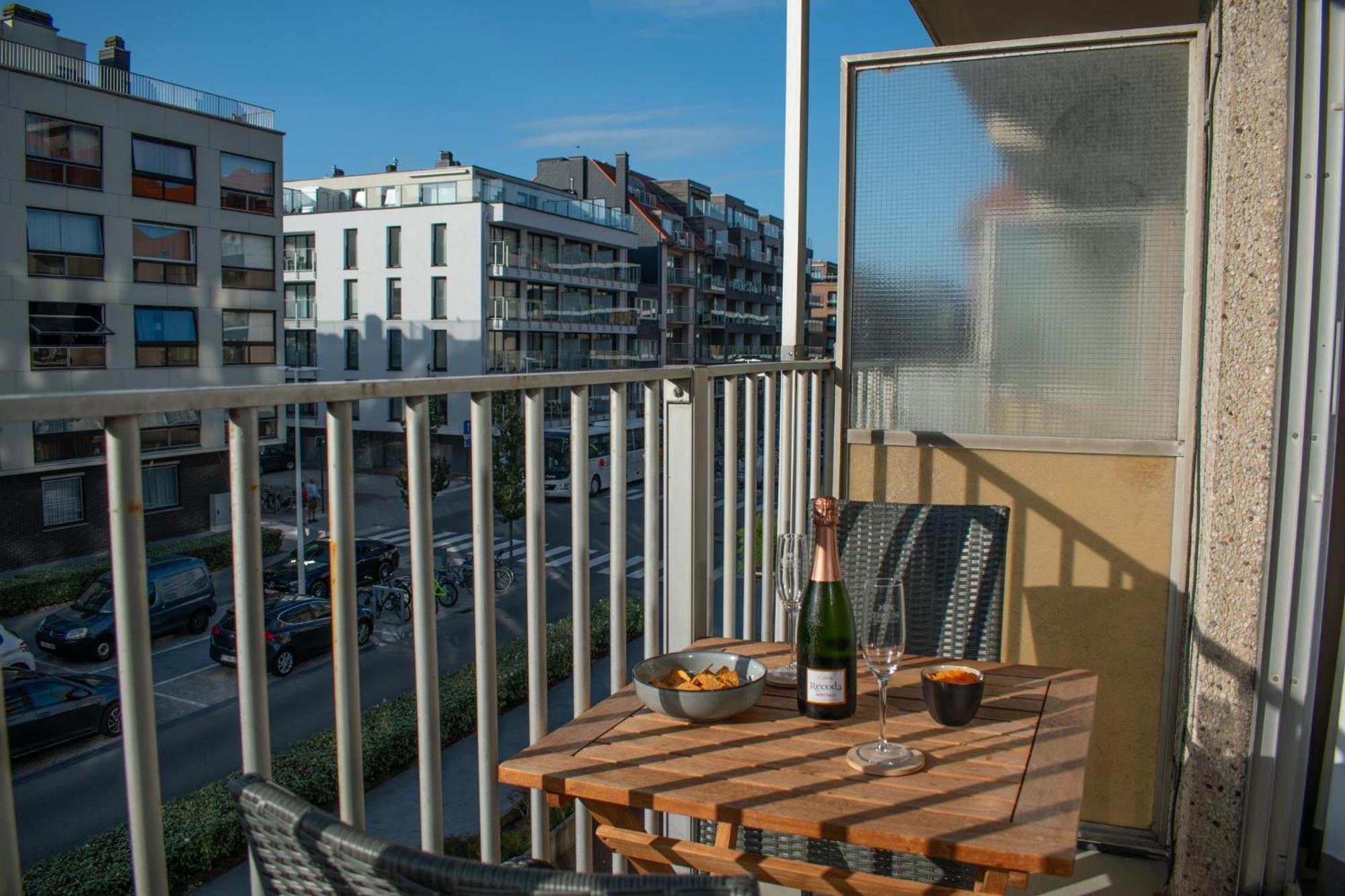 Gezellige Met Balkon - Santhooft Centrum Nieuwpoort-bad Apartment
