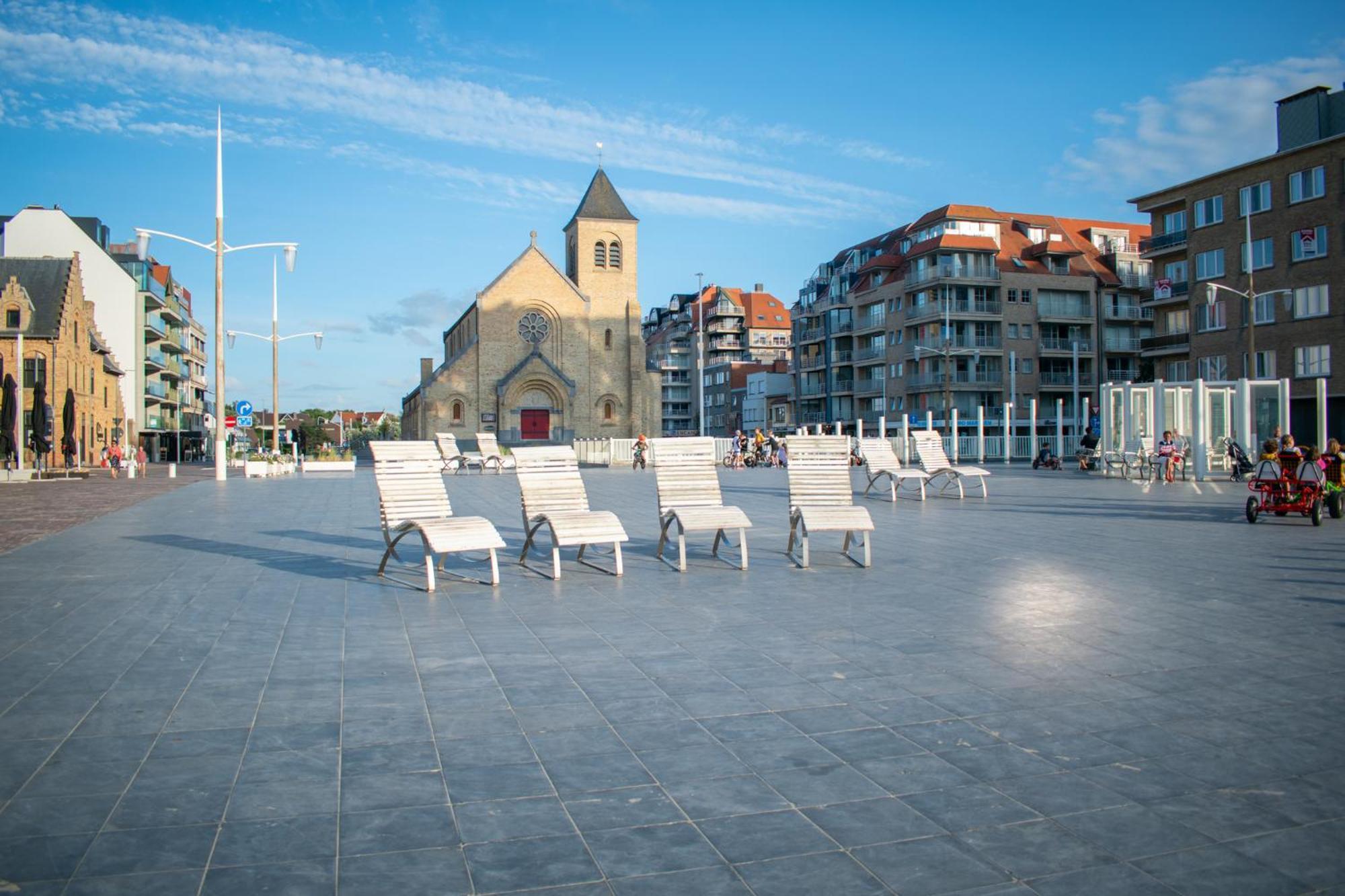 Apartment Gezellige Met Balkon - Santhooft Centrum Nieuwpoort-bad Nieuwpoort